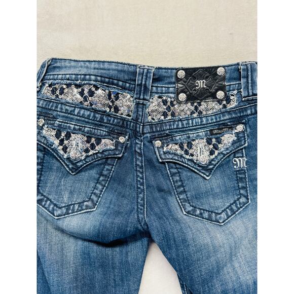 Miss Me Jeans Women 26 Medium Wash Blue Denim Boyfriend Capri Cuffed Embellished - Picture 5 of 13